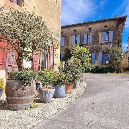 Holiday home Romantique St Michel De Lanes *